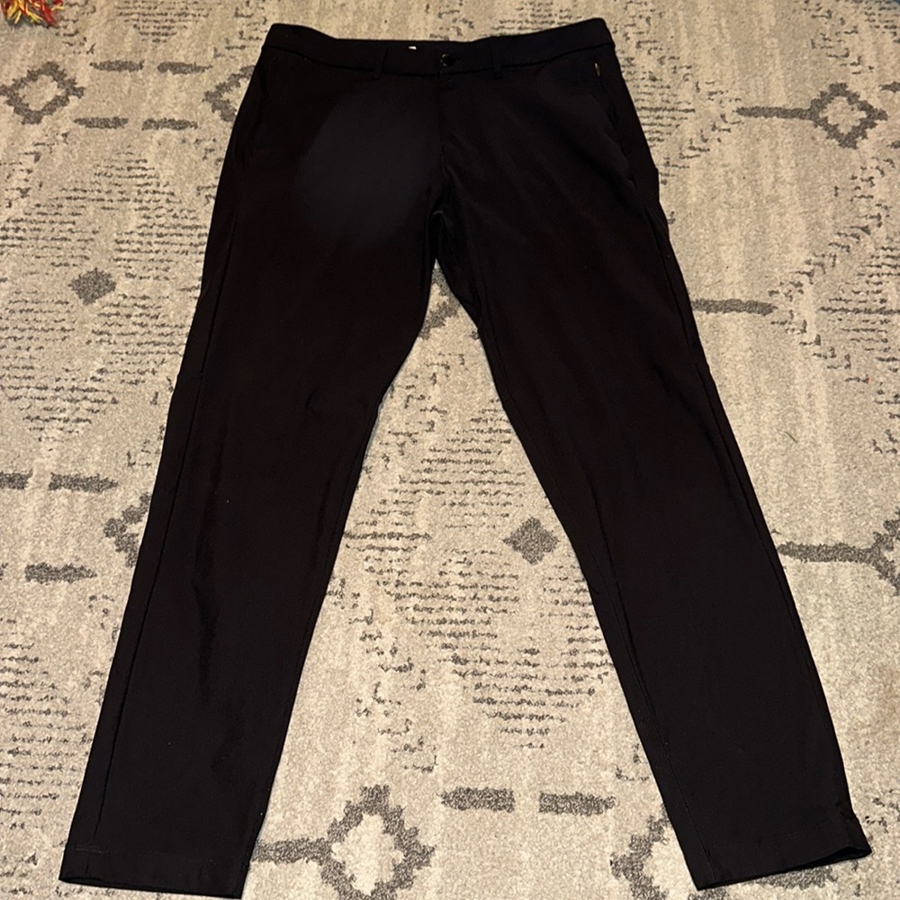 Lululemon Men’s Black Pants RN 106259 size 34‎
